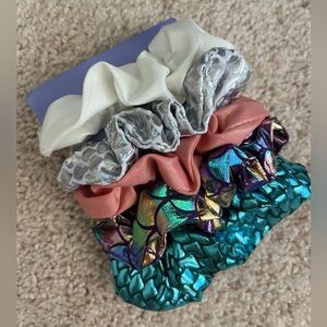 NWT Claire’s 6 Pack Mermaid Themed Hair Scrunchies